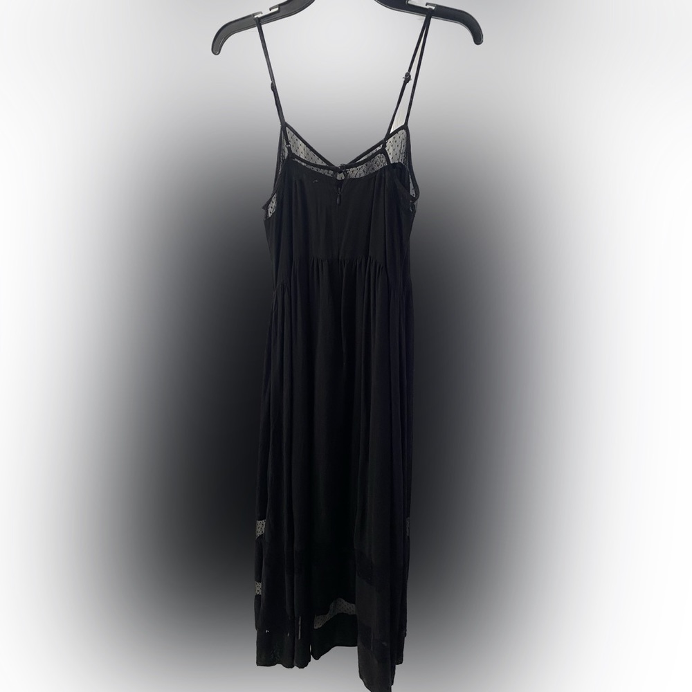 Molly Green black lace midi dress - size medium - Picture 2 of 5
